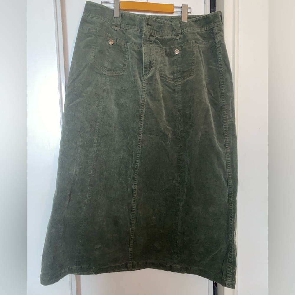 Dark sage green stretch cordoroy midi skirt, xxl